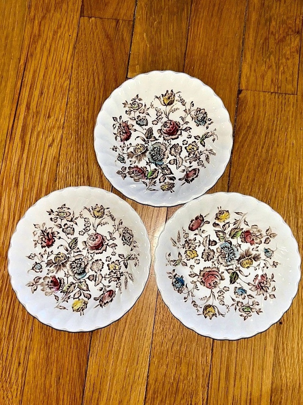 Vintage Johnson Brothers Staffordshire Bouquet 5.5" Saucers